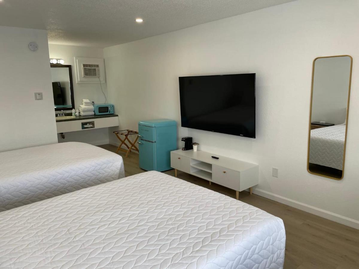 Poolside Double Rooms Lake City Εξωτερικό φωτογραφία